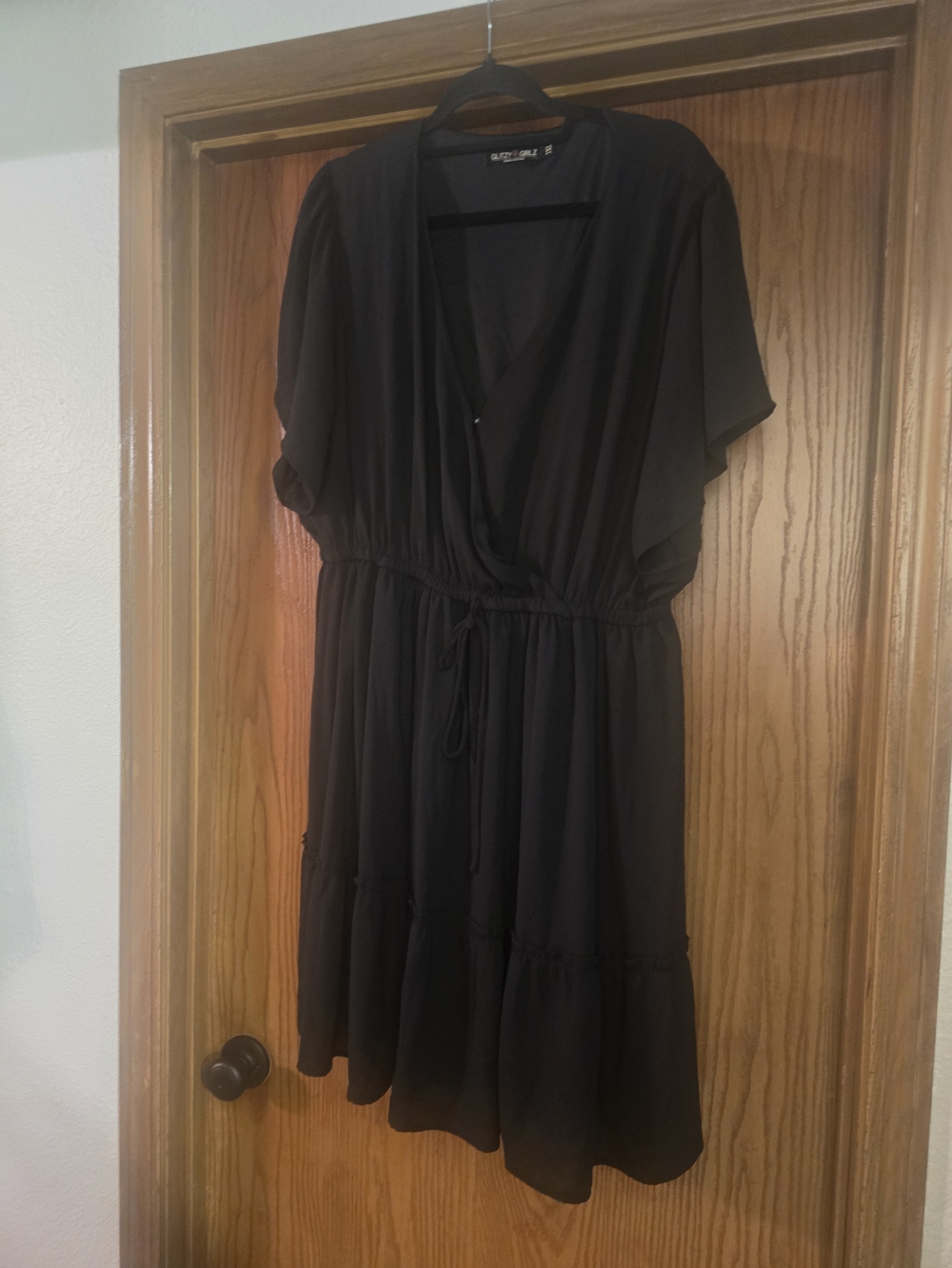Women's Black V-Neck Drawstring Dress
